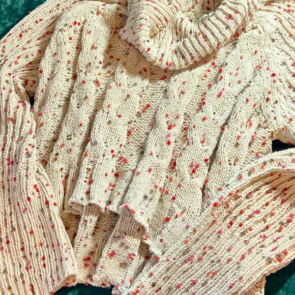 Les Serein Chunky Knit Cowl Neck Sweater – Speckled Cream – Size XL - Picture 5 of 5